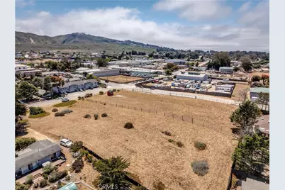 1250 Los Olivos, Los Osos, CA 93402 - Photo 8