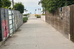 25 Galleon, Marina del Rey, CA 90292 - Photo 30