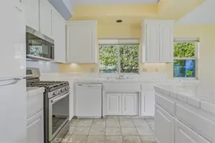 1142 Tulip Ct, San Luis Obispo, CA 93401 - Photo 8