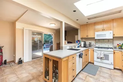 241 Henderson, San Luis Obispo, CA 93405 - Photo 16