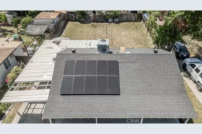 2053 Mayfair Drive, Fresno, CA 93703 - Photo 34