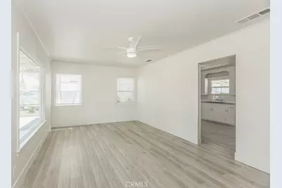 2053 Mayfair Drive, Fresno, CA 93703 - Photo 4