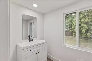 1127 J, Reedley, CA 93654 - Photo 16