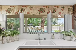 1220 Club View Dr, Bakersfield, CA 93309 - Photo 18