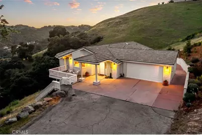 9500 Corona Road, Atascadero, CA 93422 - Photo 2