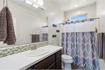470 Daphne, Lemoore, CA 93245 - Photo 24