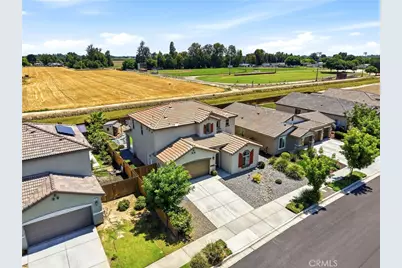 470 Daphne, Lemoore, CA 93245 - Photo 4