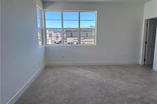 202 Kitty Hawk Ct, San Luis Obispo, CA 93401 - Photo 18