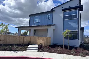 202 Kitty Hawk Ct, San Luis Obispo, CA 93401 - Photo 2