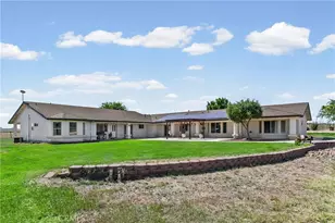7989 Sundance Trail, Paso Robles, CA 93446 - Photo 2