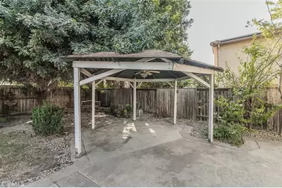837 E Buckhill, Fresno, CA 93720 - Photo 38