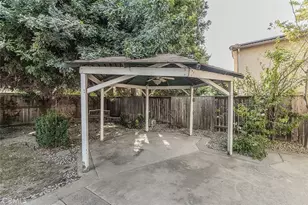 837 E Buckhill, Fresno, CA 93720 - Photo 38
