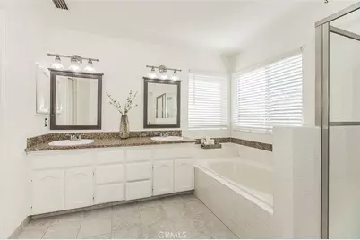 837 E Buckhill, Fresno, CA 93720 - Photo 24