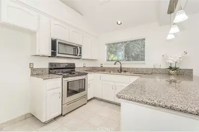 837 E Buckhill, Fresno, CA 93720 - Photo 14