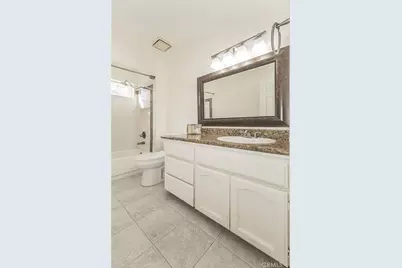 837 E Buckhill, Fresno, CA 93720 - Photo 30