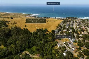 675 Huntington, Cambria, CA 93428 - Photo 2