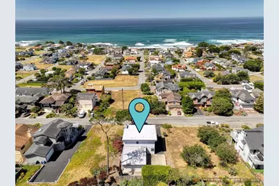 2098 Oxford Avenue, Cambria, CA 93428 - Photo 2
