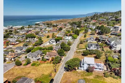 2098 Oxford Avenue, Cambria, CA 93428 - Photo 50