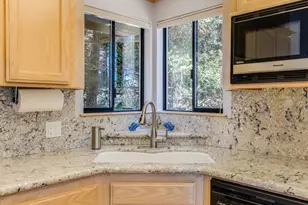 2140 Benson, Cambria, CA 93428 - Photo 14