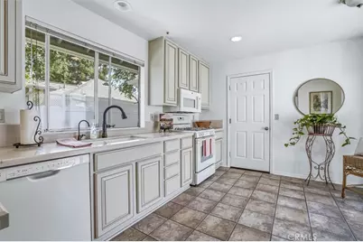 989 Bluebell Way, San Luis Obispo, CA 93401 - Photo 6