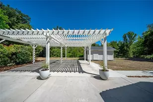 1090 Jordan Ln, Templeton, CA 93465 - Photo 14