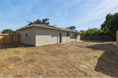 5703 E Hampton, Fresno, CA 93727 - Photo 18