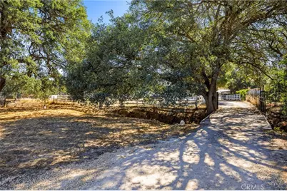 5920 Deer Creek, Paso Robles, CA 93446 - Photo 2