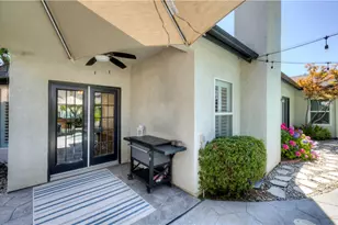 1812 E Oakmont, Fresno, CA 93730 - Photo 32