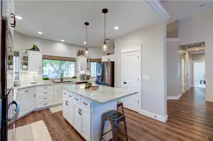 1812 E Oakmont, Fresno, CA 93730 - Photo 10