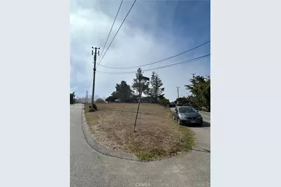 1886 Wales, Cambria, CA 93428 - Photo 4