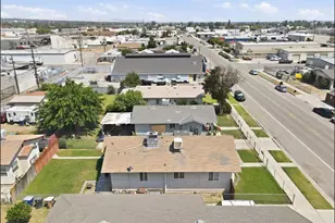 410 E 21st, Bakersfield, CA 93305 - Photo 10
