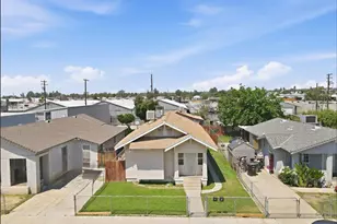 410 E 21st, Bakersfield, CA 93305 - Photo 4