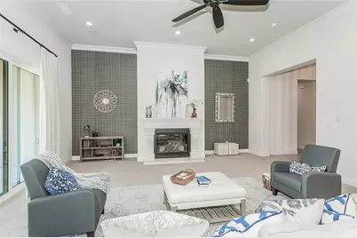 11609 N Sandy Par, Fresno, CA 93730 - Photo 8