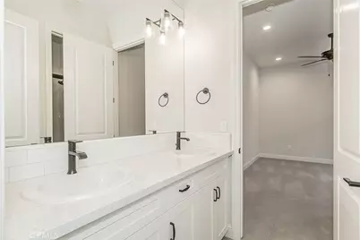 11609 N Sandy Par, Fresno, CA 93730 - Photo 42