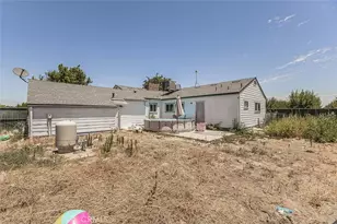 17209 E Floral, Reedley, CA 93654 - Photo 38