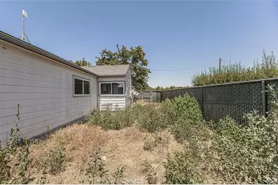 17209 E Floral, Reedley, CA 93654 - Photo 30