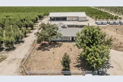 17209 E Floral, Reedley, CA 93654 - Photo 40