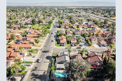 1500 S Brandy Court, Bakersfield, CA 93307 - Photo 38