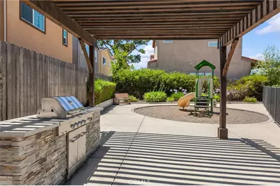 363 Calle De Pueblo, Templeton, CA 93465 - Photo 28