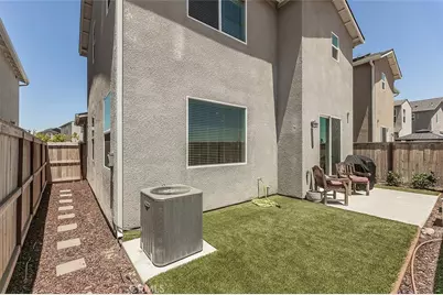 580 McCaffrey, Madera, CA 93636 - Photo 36