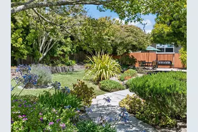 1141 Hartford, Cambria, CA 93428 - Photo 54