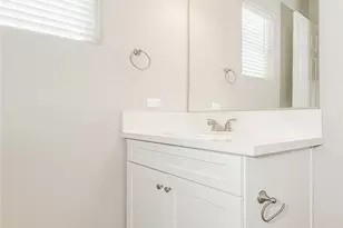 2365 N Arthur Ave, Fresno, CA 93705 - Photo 30