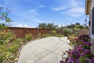 995 Romneya, Santa Maria, CA 93455 - Photo 32