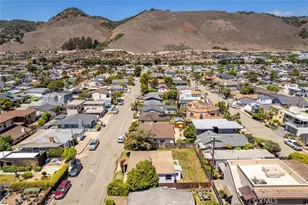 351 Esparto, Pismo Beach, CA 93449 - Photo 36