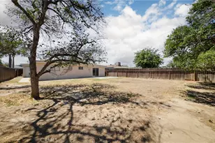 708 Delfino, Bakersfield, CA 93304 - Photo 22