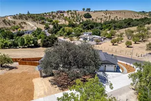 1006 Merry Hill Rd, Paso Robles, CA 93446 - Photo 52