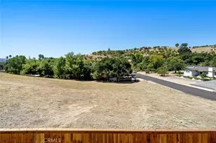 1006 Merry Hill Rd, Paso Robles, CA 93446 - Photo 14