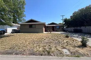 842 W Los Felis, Stockton, CA 95210 - Photo 2
