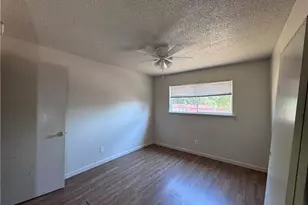 842 W Los Felis, Stockton, CA 95210 - Photo 18