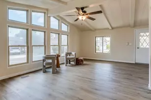 295 N Broadway, Santa Maria, CA 93455 - Photo 8